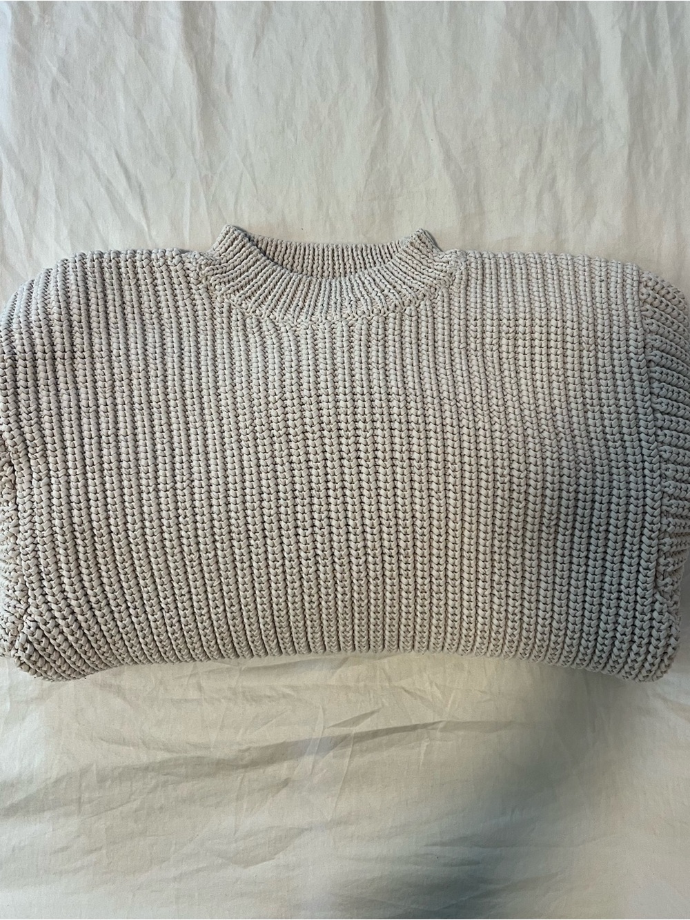 Cream Crew-Neck Puff Sleeve Knit Sweater - Picture 4 of 4